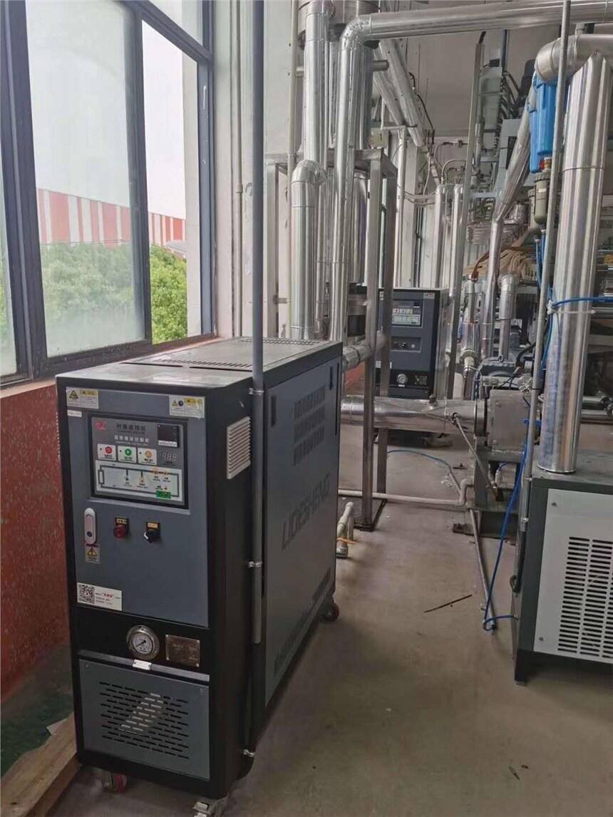 長沙導熱油加熱器/油循環模溫機/水溫度控制機/模具溫度控制機/冷熱一體模溫機